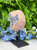 Agate geode on a stand (350 gr/13 cm)