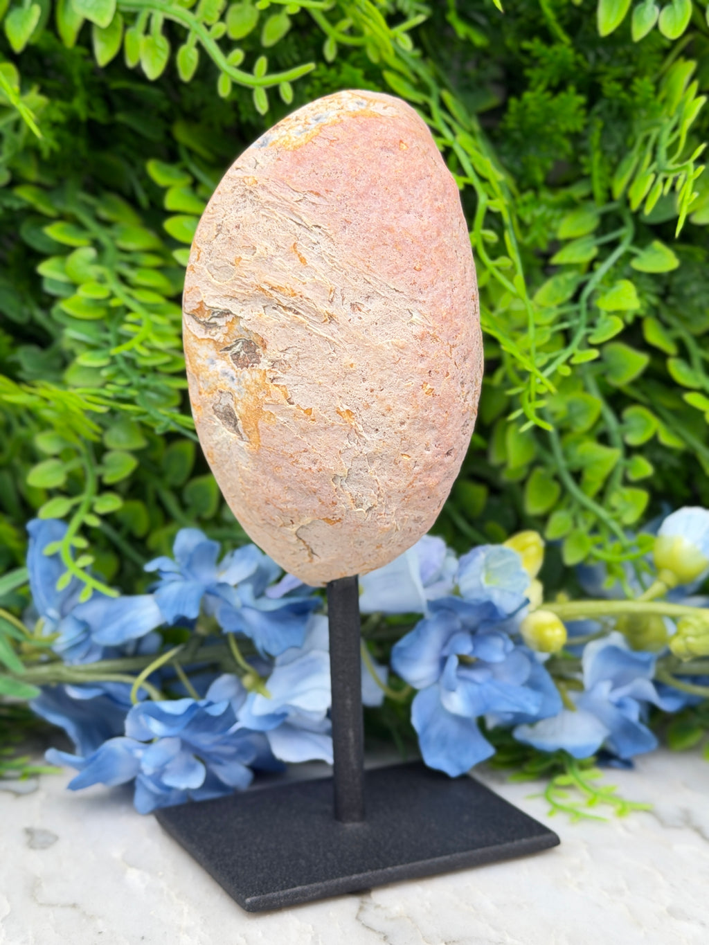Agaat geode op standaard (384 gr/15 cm)