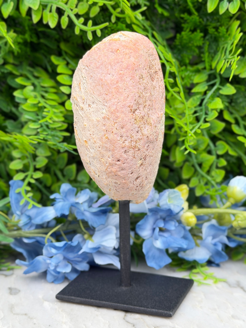 Agaat geode op standaard (384 gr/15 cm)