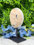 Agaat geode op standaard (452 gr/14 cm)