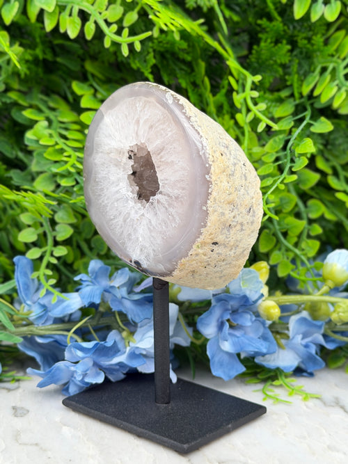 Agaat geode op standaard (476 gr/14 cm)