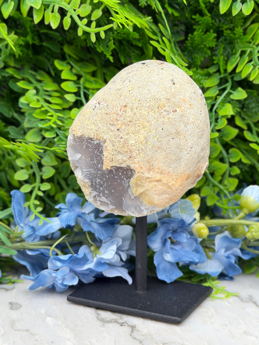 Agaat geode op standaard (476 gr/14 cm)
