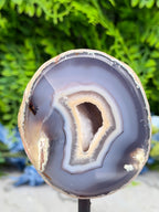 Agaat geode op standaard (480 gr/14 cm)