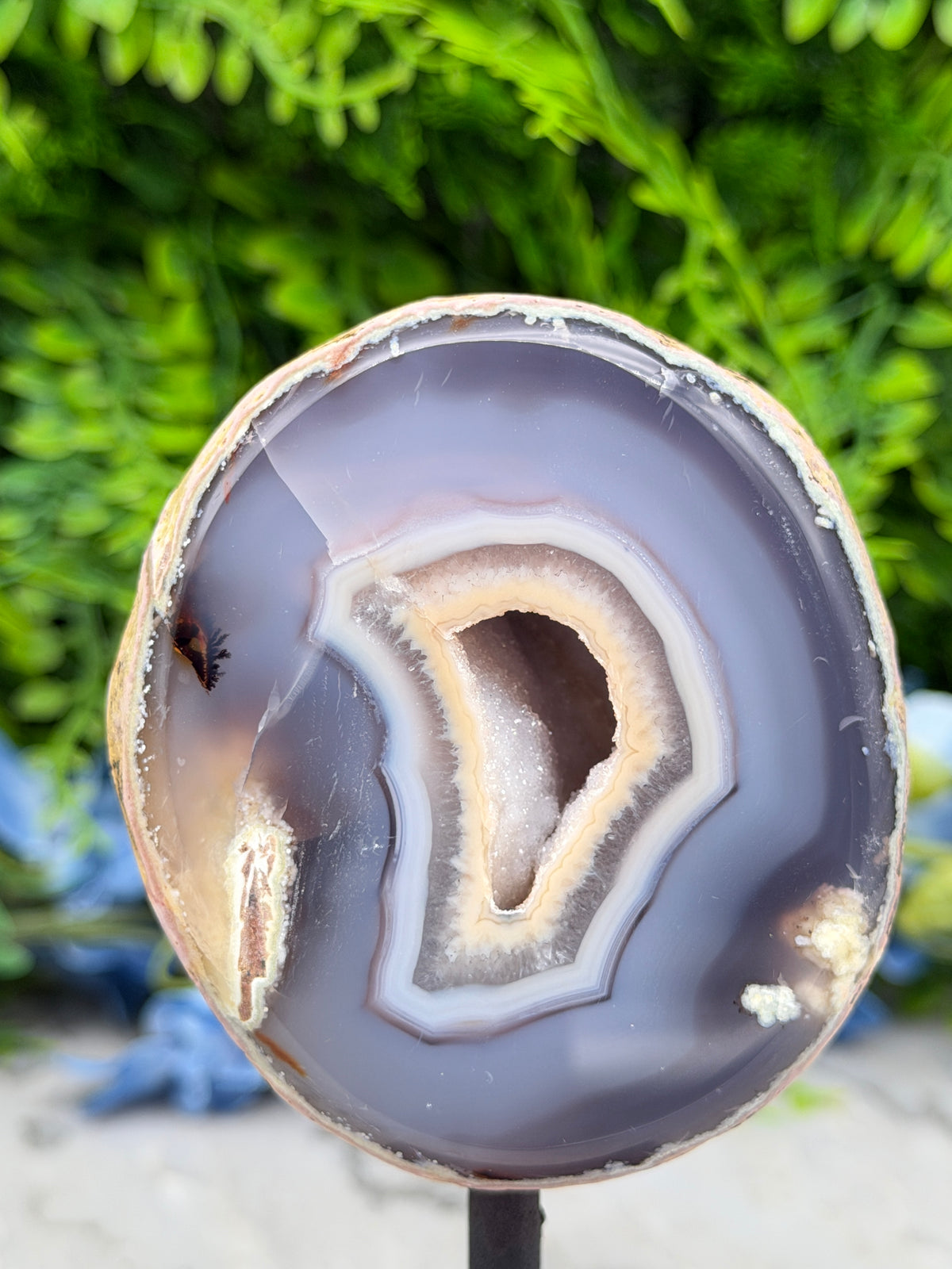 Agaat geode op standaard (480 gr/14 cm)
