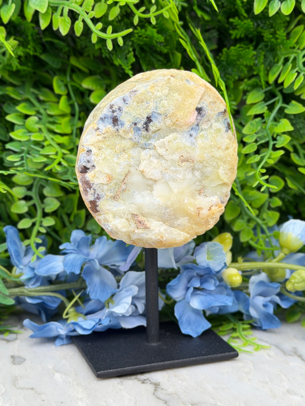 Agaat geode op standaard (442 gr/14 cm)