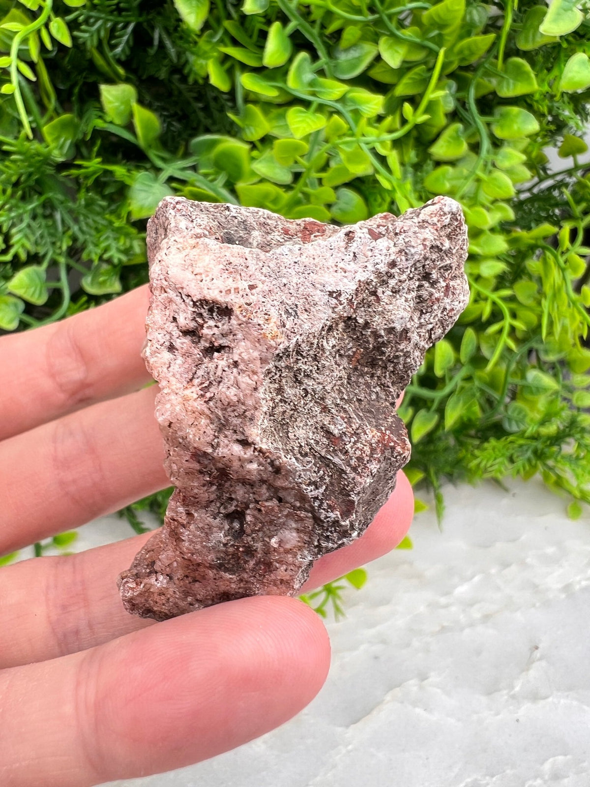 Roze Amethist cluster ruw by KEY LIME STORE