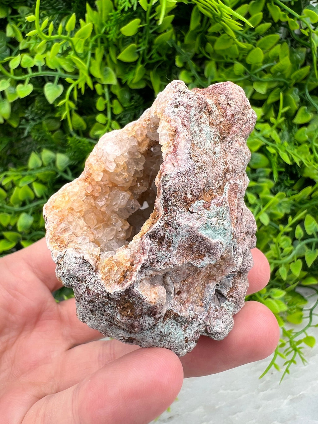 Roze Amethist cluster ruw by KEY LIME STORE