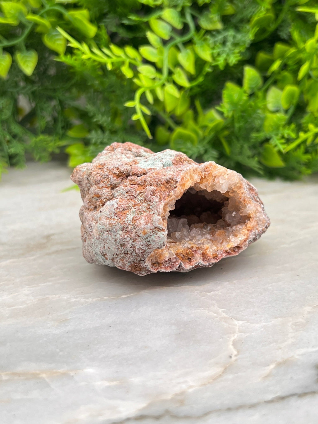 Roze Amethist cluster ruw by KEY LIME STORE
