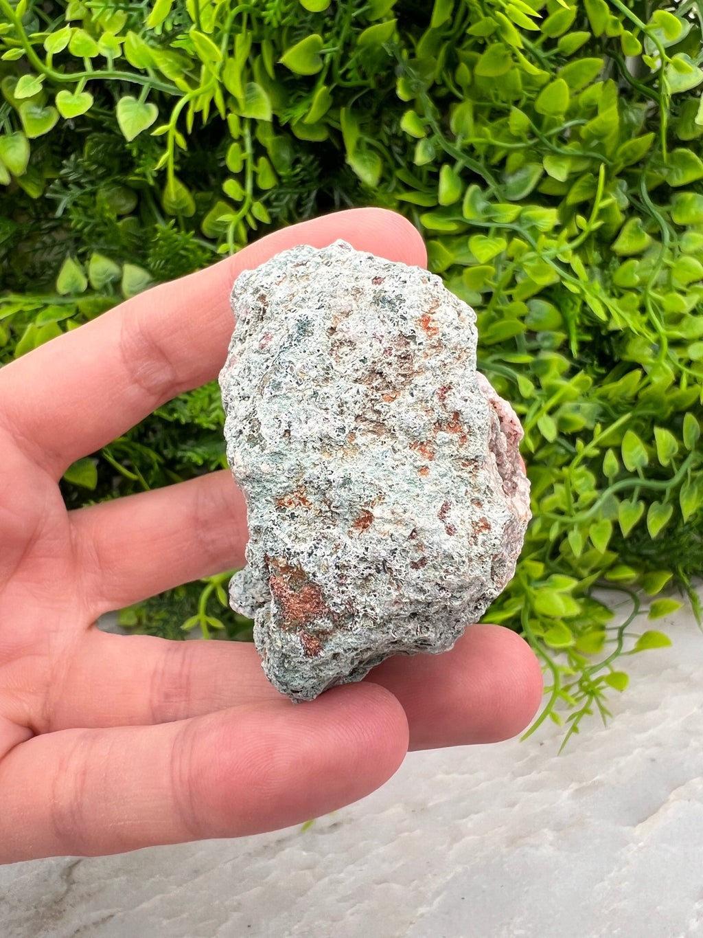 Roze Amethist cluster ruw by KEY LIME STORE