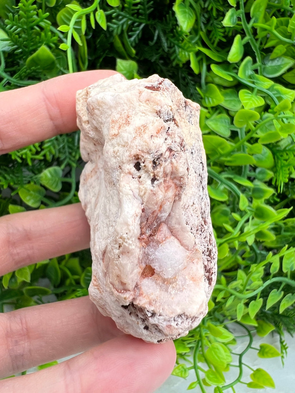 Roze Amethist cluster ruw by KEY LIME STORE
