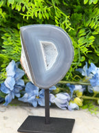 Agaat geode op standaard (374 gr/14 cm)