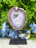 Agaat geode op standaard (398 gr/15 cm)