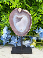 Agaat geode op standaard (398 gr/15 cm)
