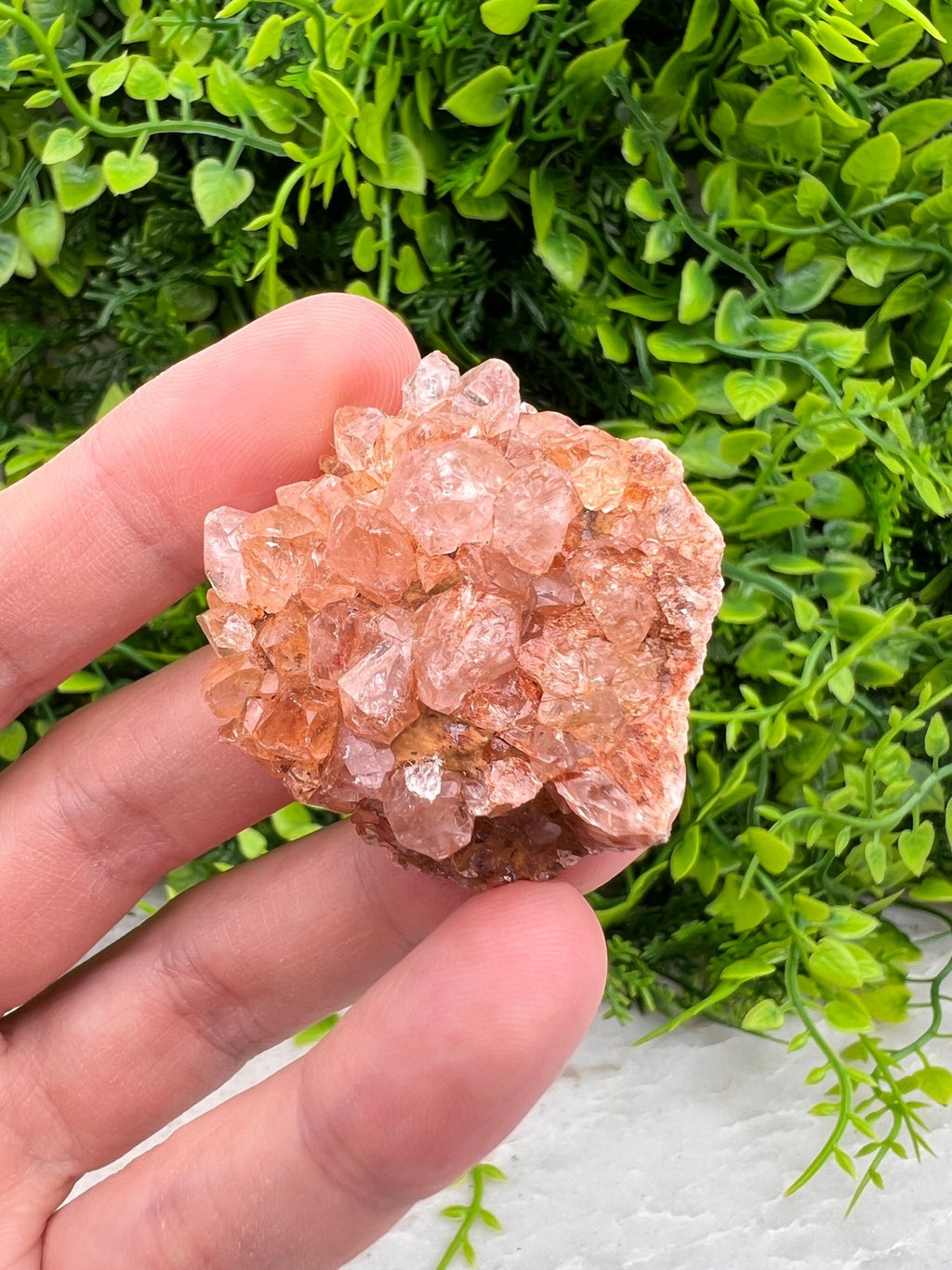 Roze Amethist cluster by KEY LIME STORE
