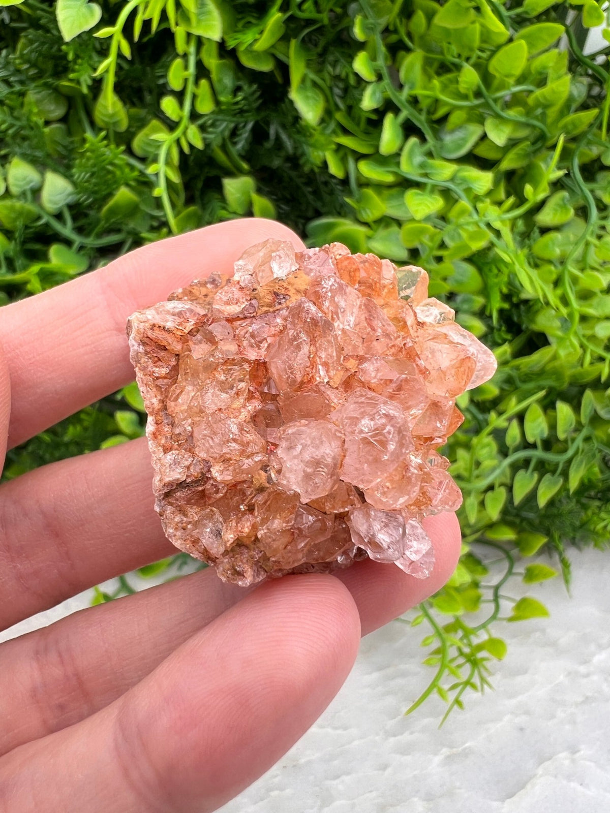 Roze Amethist cluster by KEY LIME STORE