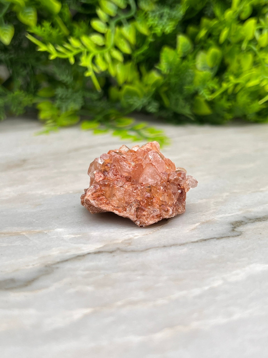 Roze Amethist cluster by KEY LIME STORE