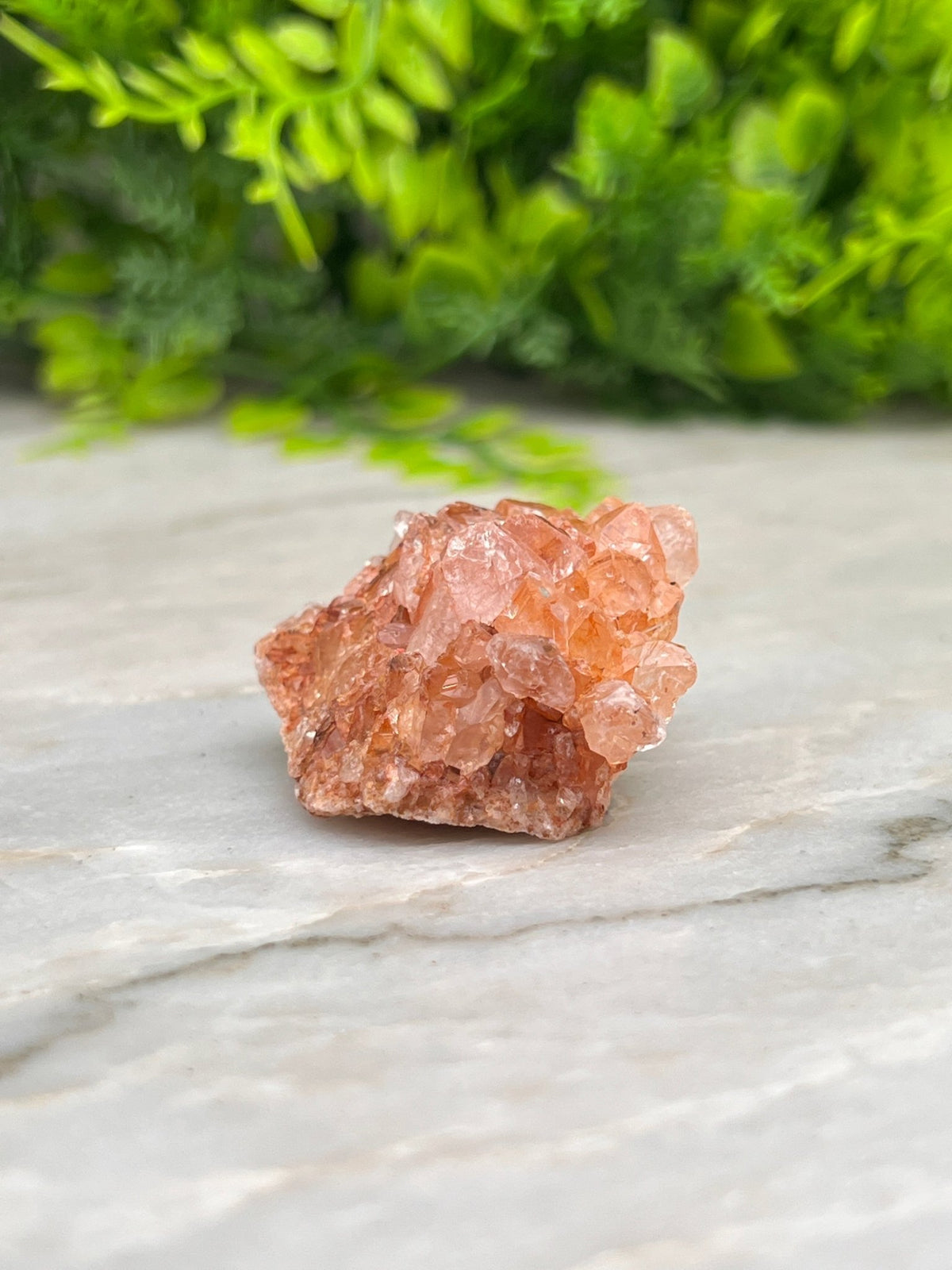 Roze Amethist cluster by KEY LIME STORE