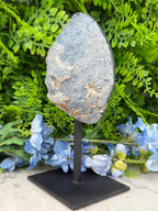 Halve Agaat op standaard (1034 gr/20 cm)