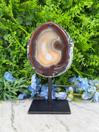 Halve Agaat op standaard (1522 gr/21 cm)
