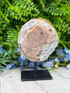 Halve Agaat op standaard (944 gr/16 cm)