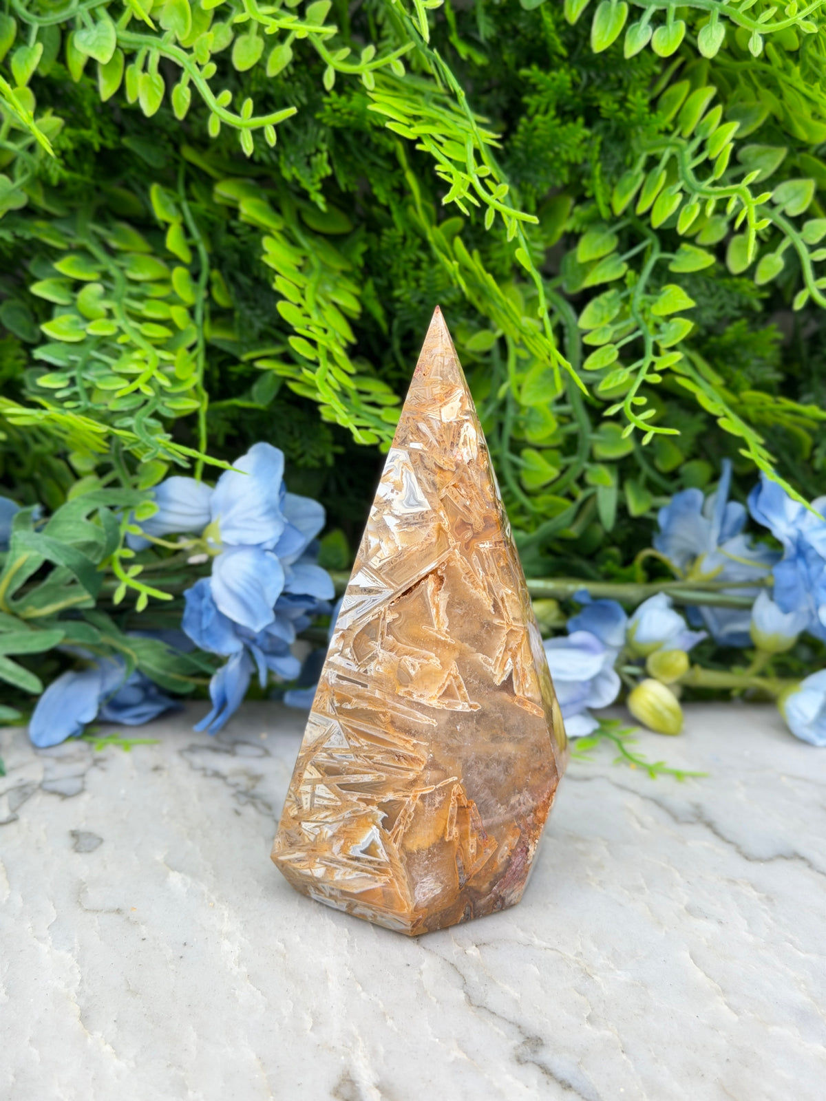 Sageniet Agaat diamand vorm (288 gr/12 cm)