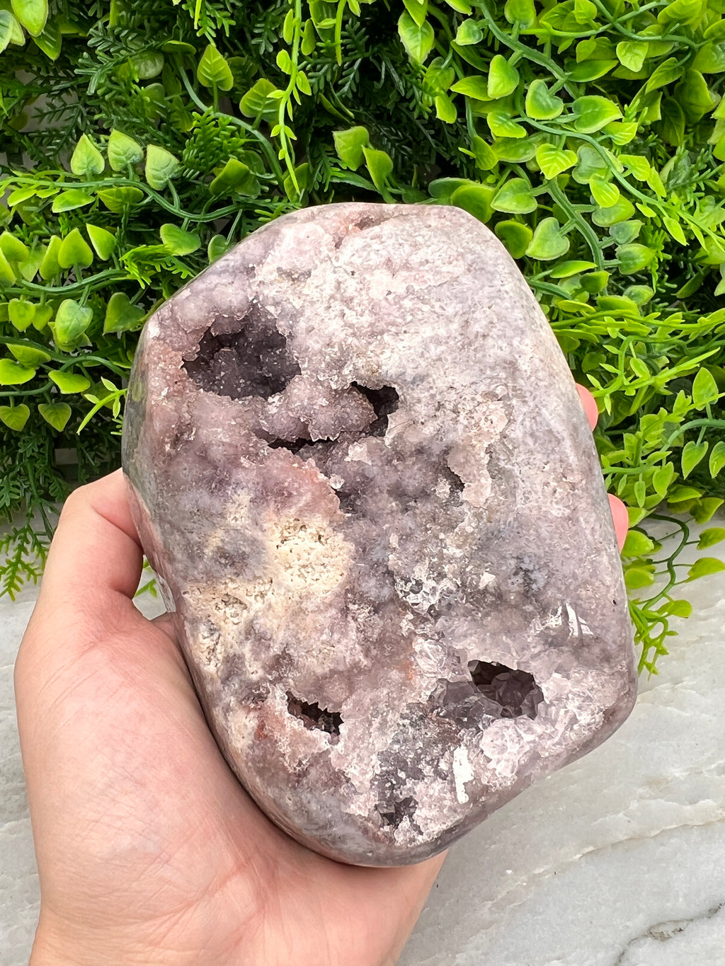 Roze amethist sculptuur