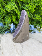 Amethyst (Uruguay) cluster, XL cut, base (1356 gr/16 cm)