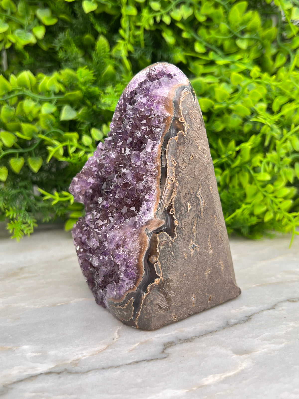 Amethist cluster cut base