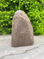 Amethist cluster cut base