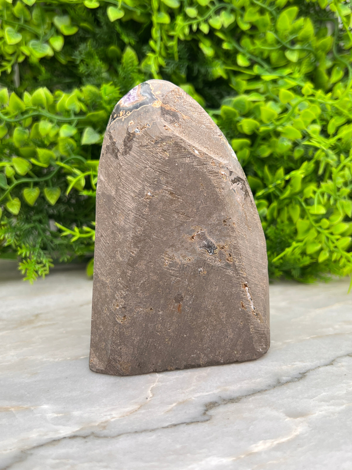 Amethist cluster cut base