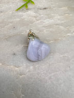 Chalcedoon hanger