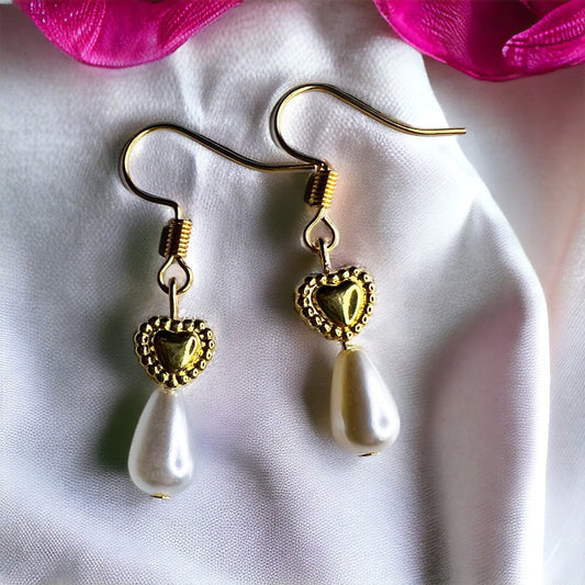 Gold pearl heart earrings