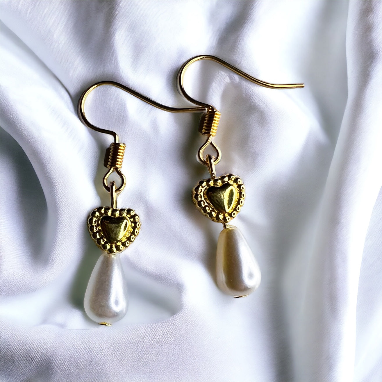 Gold pearl heart earrings