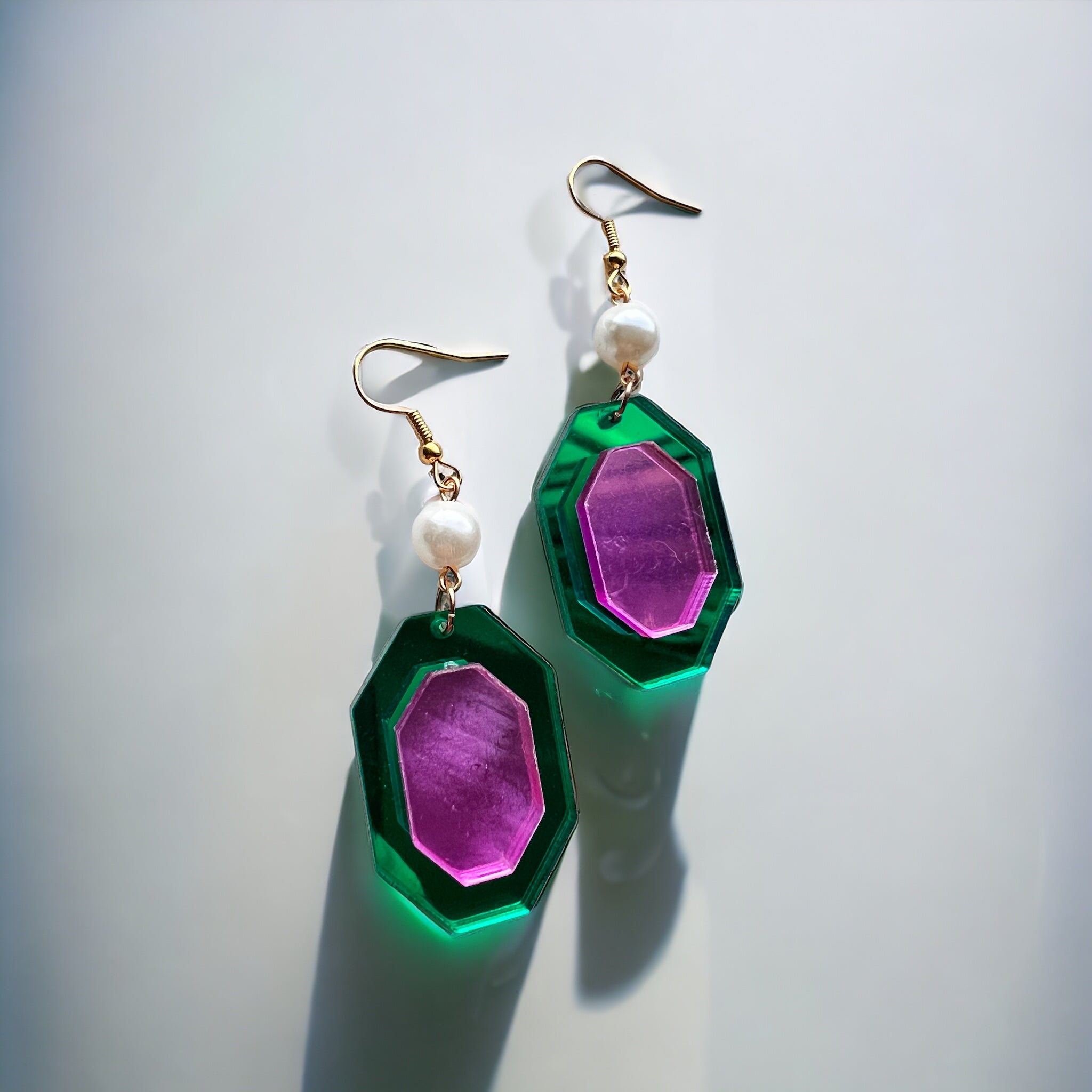 Pink green gold retro earrings