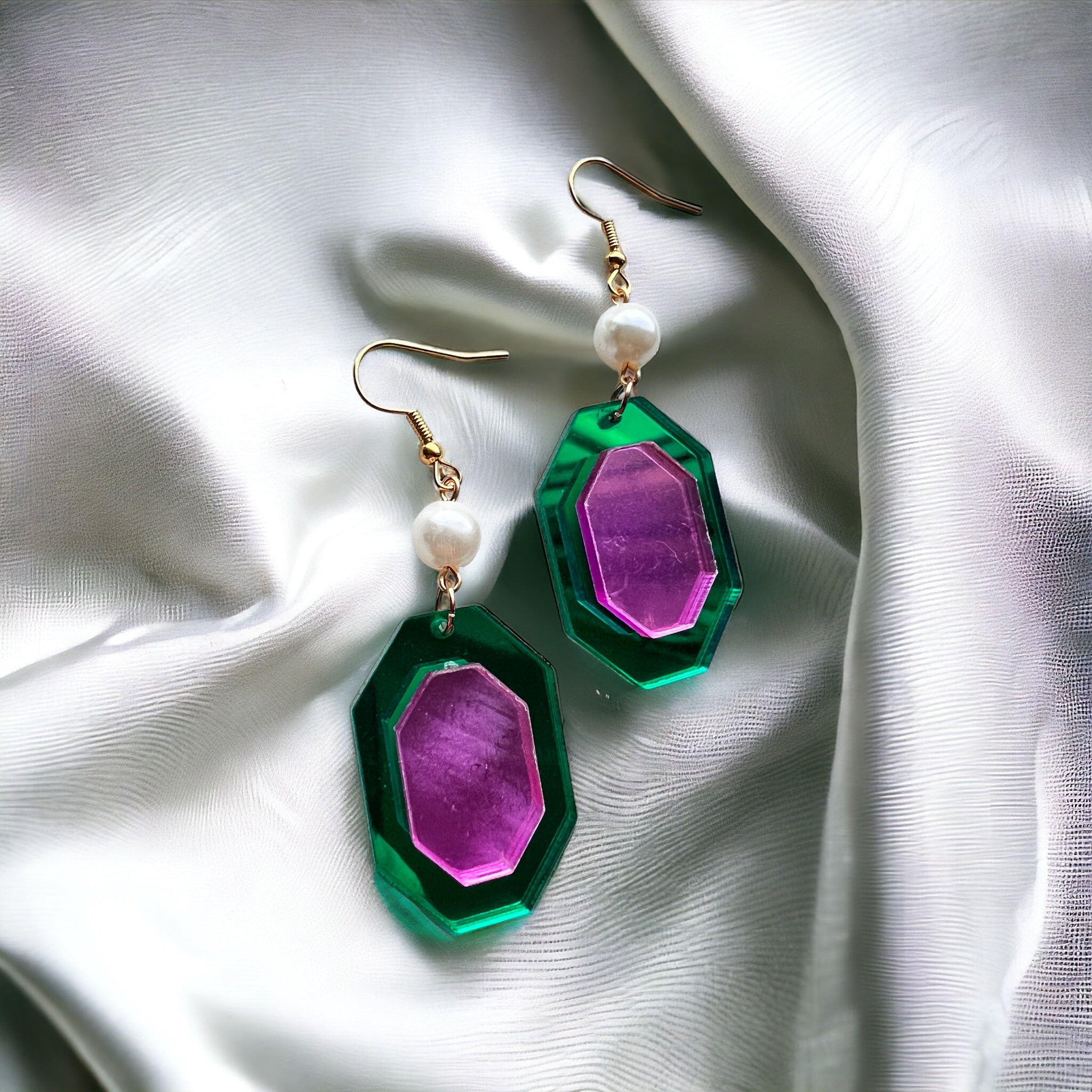 Pink green gold retro earrings
