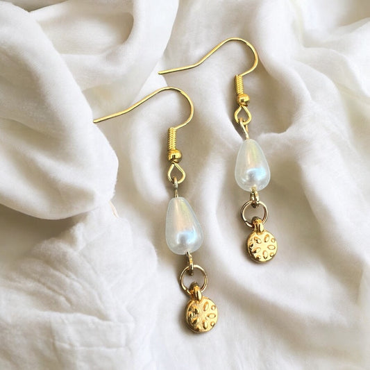 Gold pearl earrings - length 4.5 cm