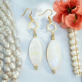 Goldbeigefarbene Ohrringe von KEY LIME STORE