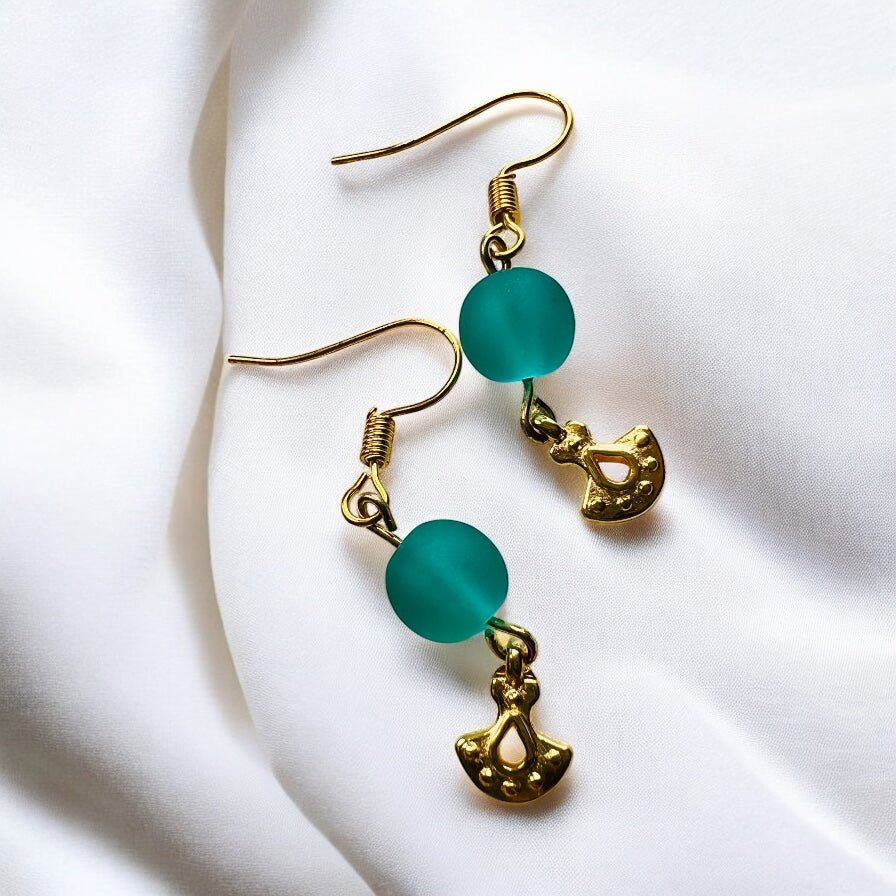 Türkisfarbene goldene Ohrringe von KEY LIME STORE
