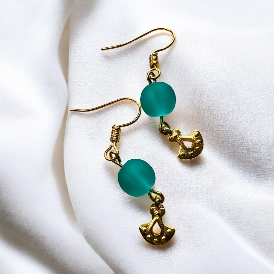 Turquoise gold earrings