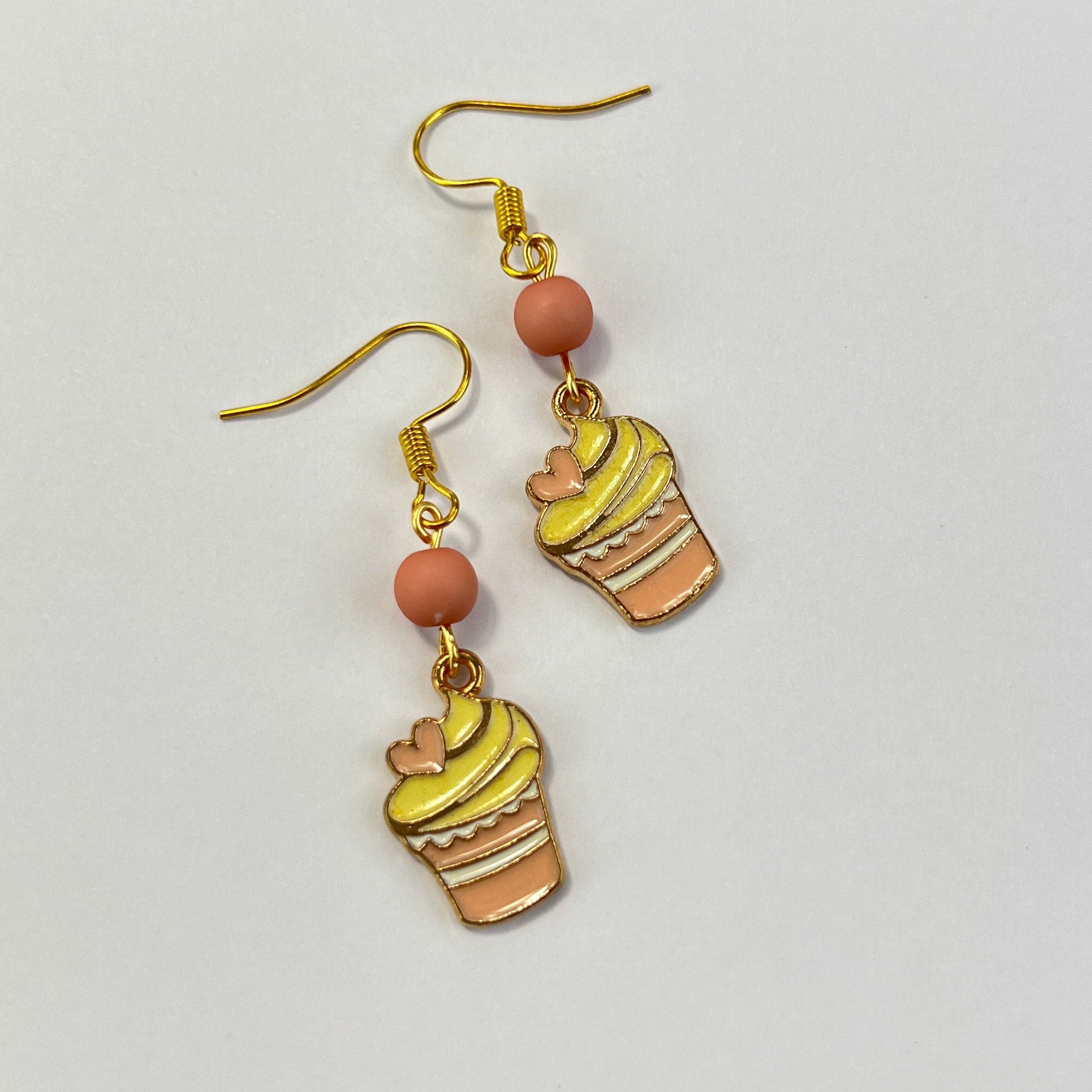 Cupcake oorbellen - lengte 4 cm