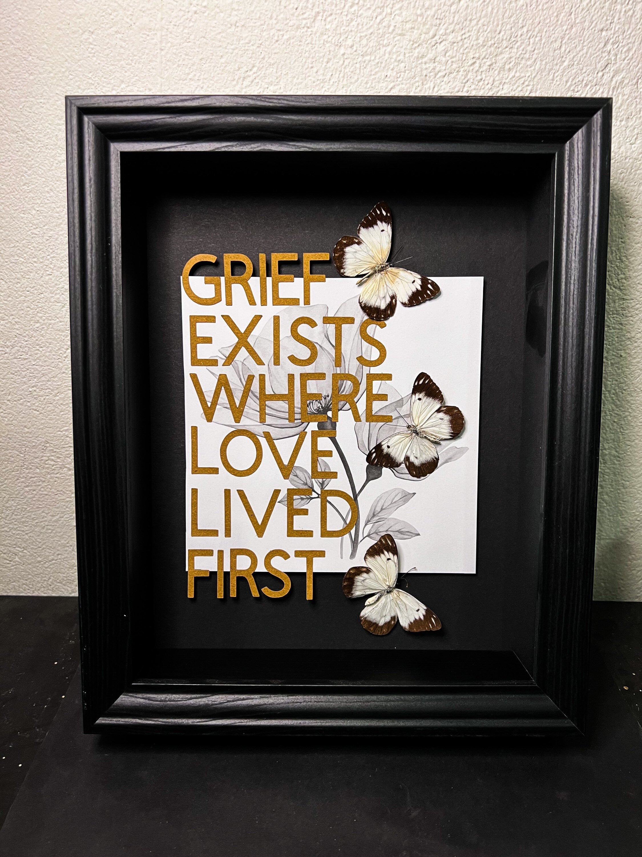 Vlinders in lijst - memorial piece