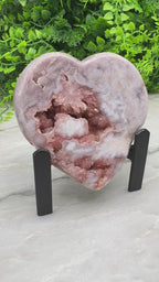 Roze Amethist hart op standaard