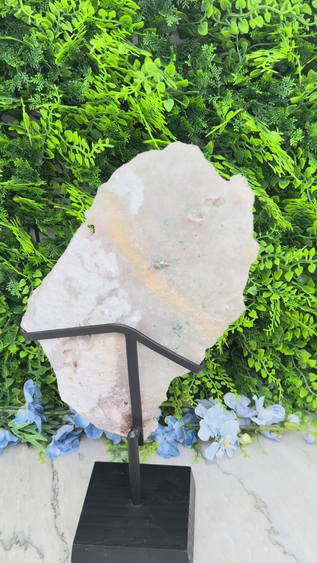 Amethist flower op standaard (1216 gr/36.5 cm)