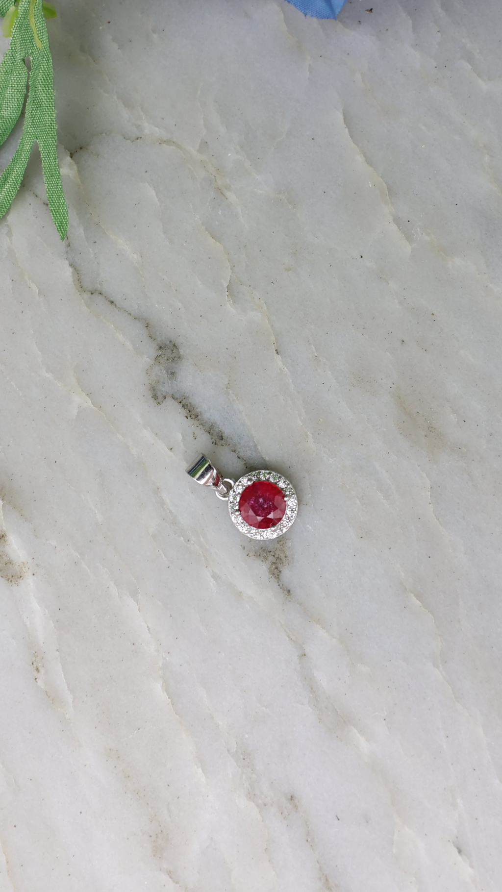 Hanger Robijn rond (cz) 925 sterling zilver