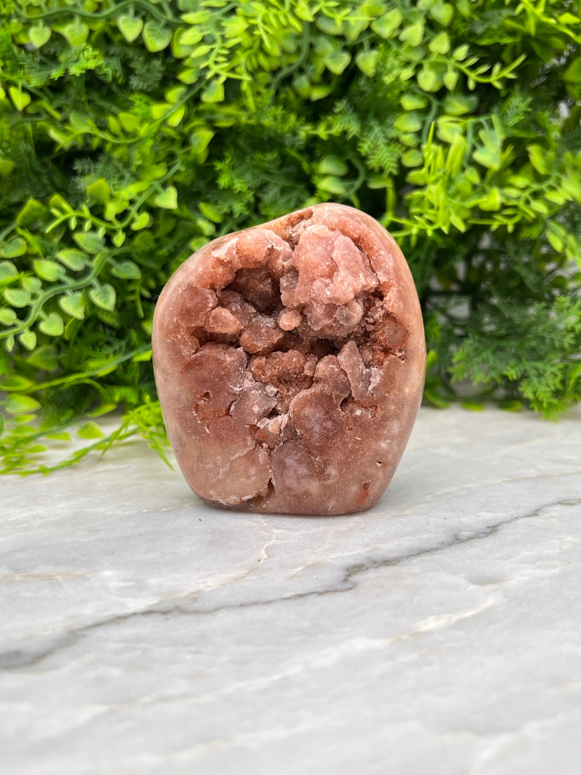 Roze amethist vrijstaand close-up